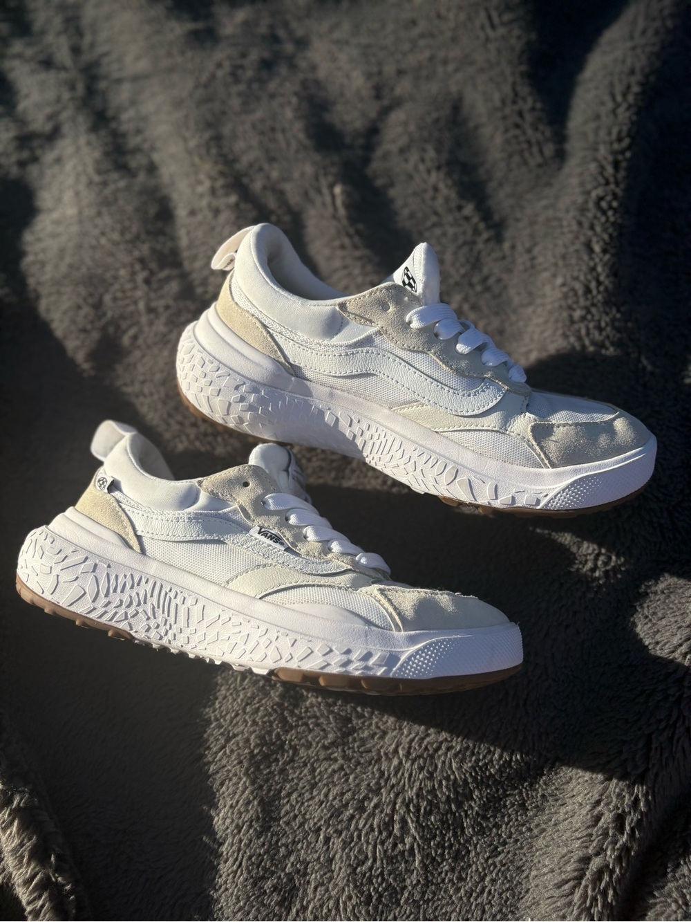 Vans Ultrarange Exo VR3 True White